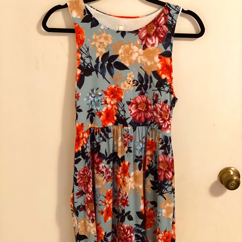 Fun floral sleeveless dress